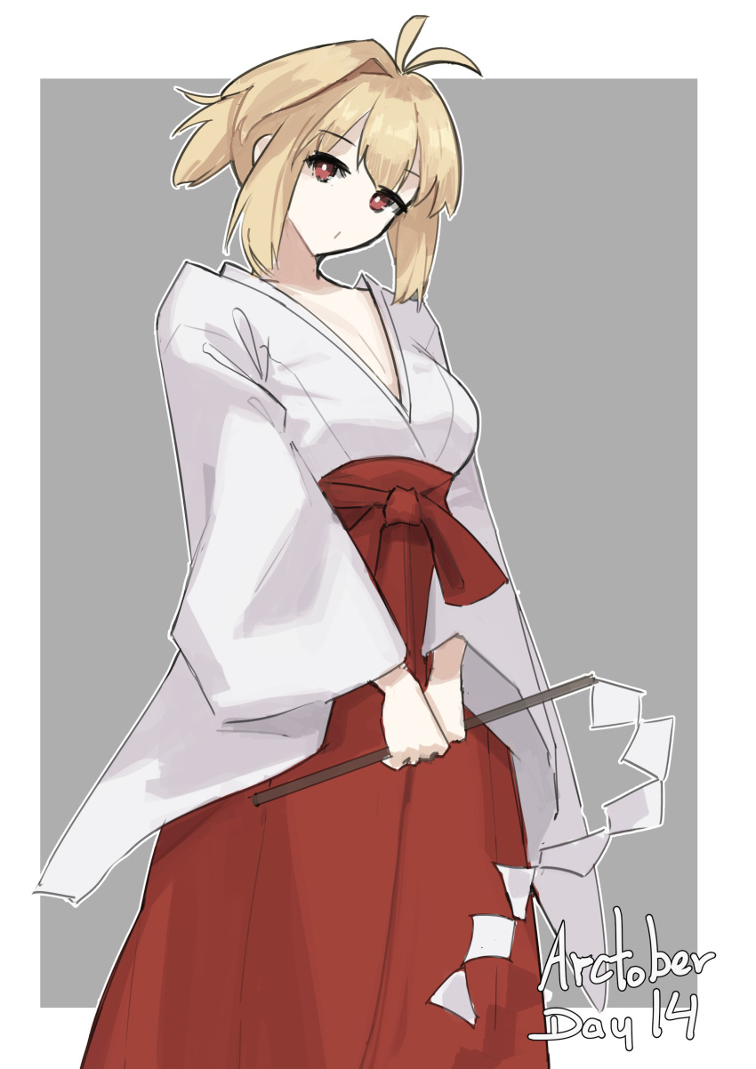 absurdres antenna_hair arcueid_brunestud blonde_hair breasts cleavage cowboy_shot female grey_background highres holding japanese_clothes jonyeld kimono medium_breasts miko red_eyes short_hair simple_background solo tsukihime white_kimono