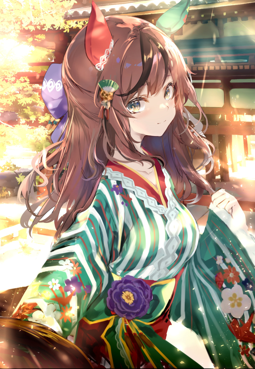 animal_ears blurry blurry_background blush brown_eyes collarbone commentary_request female fidgeting hair_ornament highres horse_ears horse_girl japanese_clothes kimono long_hair looking_at_viewer medium_hair nice_nature_(converging_wishes)_(umamusume) nice_nature_(umamusume) official_alternate_costume official_alternate_hairstyle open_mouth outdoors red_hair shrine solo sparkle umamusume uu-tan_(hushigi10)