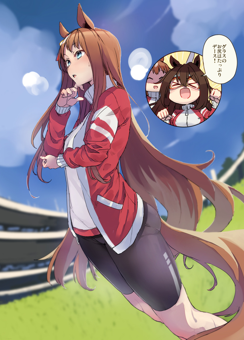 >_< 2girls animal_ears bike_shorts blush brown_hair el_condor_pasa_(umamusume) grass grass_wonder_(umamusume) heavy_breathing hidori_(hibi_toridori) highres horse_ears horse_girl horse_tail long_hair mask multiple_girls open_mouth outdoors racetrack sky tail tracen_training_uniform translated umamusume