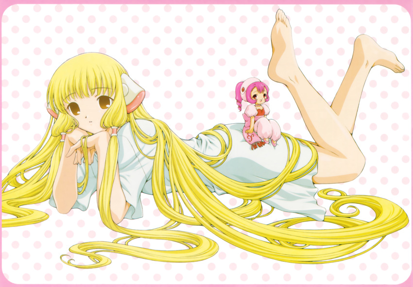 barefoot blonde_hair chii chobits pink_eyes pink_hair short_hair sumomo yellow_eyes