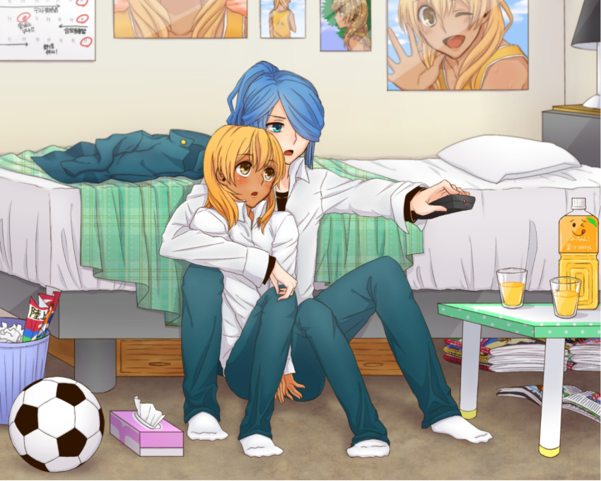 2boys bad_id bad_pixiv_id ball bed blonde_hair blue_eyes blue_hair blush controller full_body glass highres inazuma_eleven inazuma_eleven_(series) juice kazemaru_ichirouta male_focus miyasaka_ryou multiple_boys nichikatsu remote_control sitting soccer_ball socks telstar tissue_box trash_can yellow_eyes