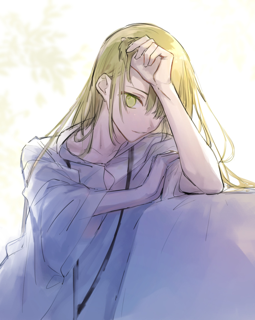 1other androgynous arm_support ashita_kura bad_id bad_twitter_id collarbone commentary_request enkidu_(fate) fate/strange_fake fate_(series) green_eyes green_hair hair_move hair_over_one_eye highres light long_hair looking_at_viewer parted_lips robe shade solo sunlight white_robe wide_sleeves