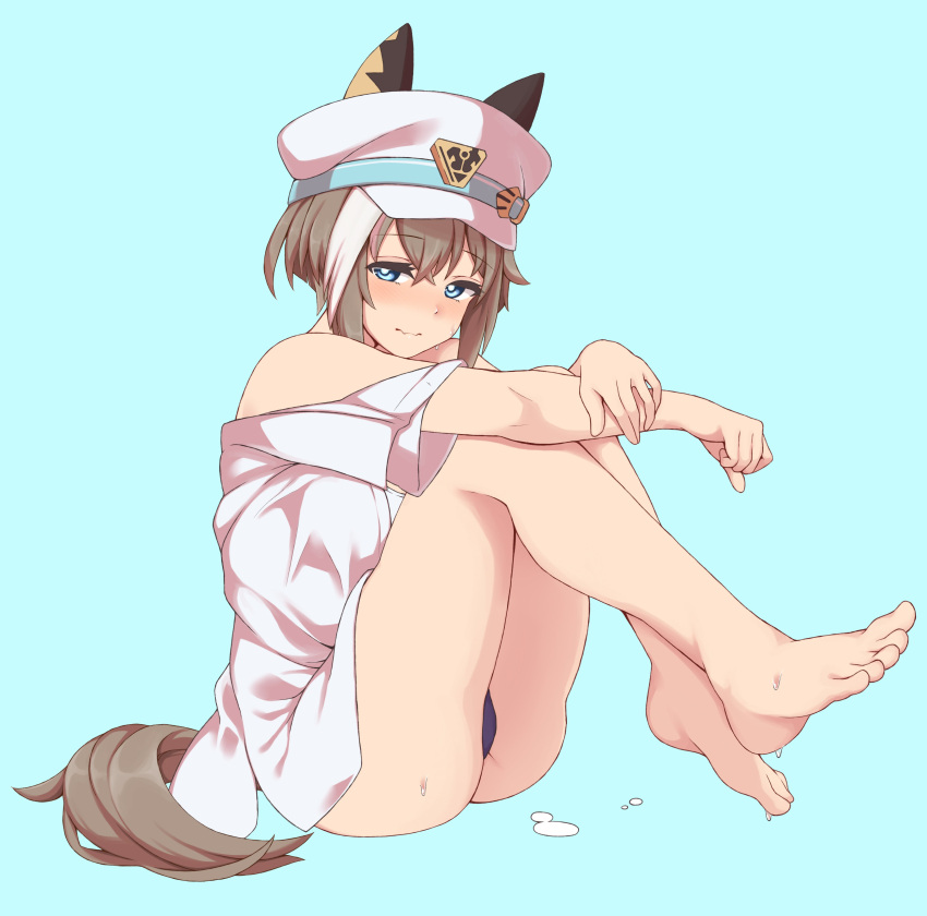 absurdres animal_ears bare_shoulders barefoot blue_background blue_eyes blush breasts cheval_grand_(umamusume) cleavage closed_mouth commentary_request ear_covers feet female hair_between_eyes hakutaqanta hat highres horse_ears horse_girl horse_tail knees_up looking_at_viewer medium_breasts multicolored_hair off_shoulder peaked_cap shirt simple_background solo streaked_hair swimsuit tail toes umamusume white_hair white_shirt