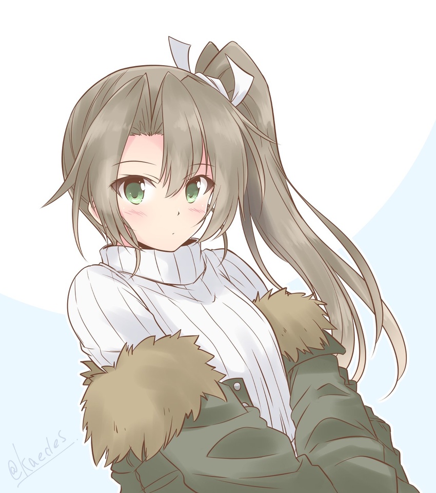 alternate_hairstyle bad_id bad_twitter_id blush closed_mouth female fur-trimmed_jacket fur_trim green_eyes green_hair green_jacket hair_between_eyes highres jacket kantai_collection long_hair long_sleeves looking_at_viewer official_alternate_costume open_clothes open_jacket ribbed_sweater shizuna_kaede side_ponytail solo sweater twitter_username two-tone_background upper_body white_sweater zuikaku_(kancolle)