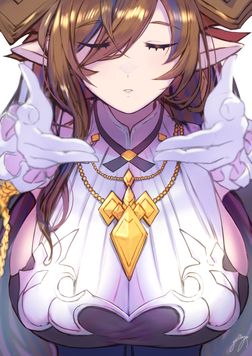 breasts brown_hair closed_eyes eyelashes eyes_visible_through_hair female galleon_(granblue_fantasy) gloves gollizo granblue_fantasy highres jewelry large_breasts long_hair looking_at_viewer necklace outstretched_arms parted_lips pointy_ears sideboob simple_background solo white_gloves