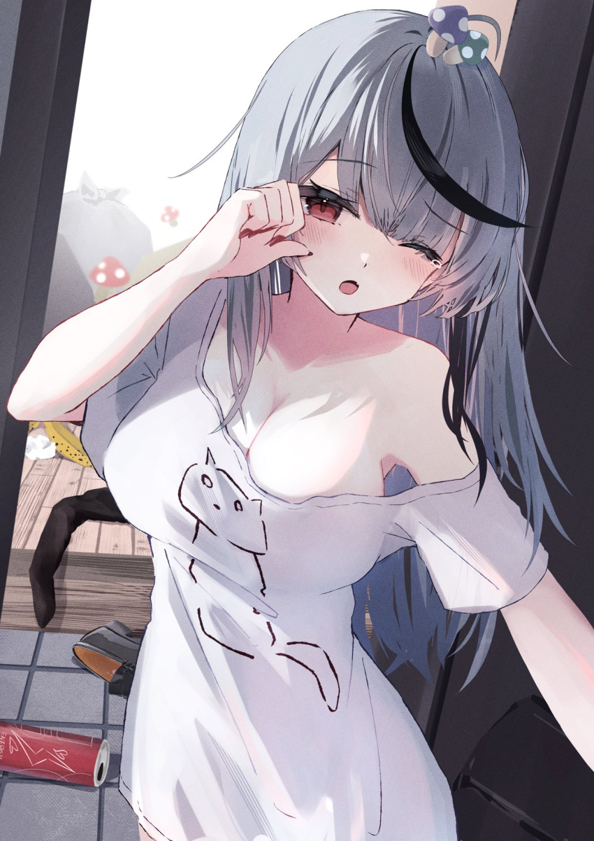 ;o black_hair breasts cleavage female grey_hair highres hololive large_breasts long_hair mimiquilike multicolored_hair mushroom_on_head nail_polish one_eye_closed red_eyes red_nails sakamata_chloe shirt short_sleeves single_tear solo streaked_hair t-shirt virtual_youtuber white_shirt