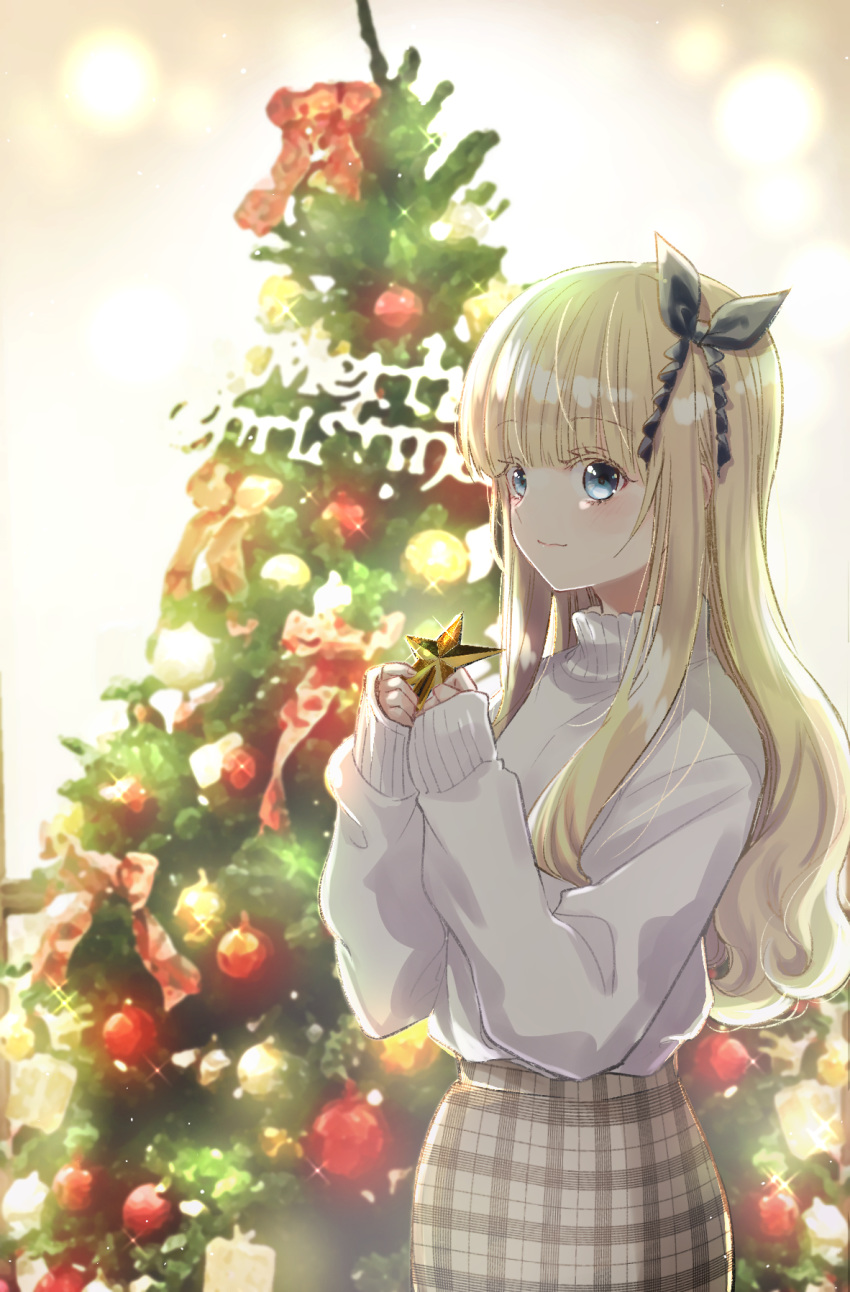 black_ribbon blonde_hair blue_eyes blurry blurry_background blush christmas christmas_ornaments christmas_tree closed_mouth colored_eyelashes commentary_request depth_of_field female hair_ribbon hands_up highres holding juliet_persia kishuku_gakkou_no_juliet long_hair merry_christmas natsupa official_art plaid plaid_skirt ribbon skirt sleeves_past_wrists smile solo standing star_(symbol) sweater turtleneck turtleneck_sweater very_long_hair white_sweater