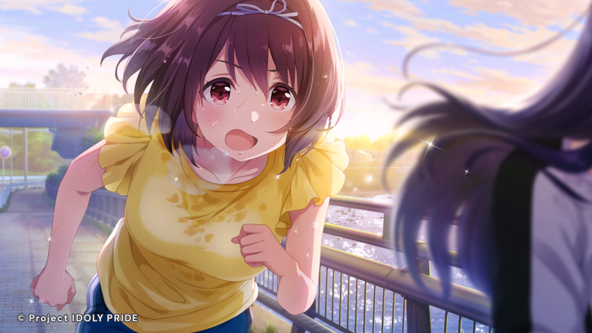 2girls black_hair blurry blurry_foreground bow bridge brown_hair cloud cloudy_sky depth_of_field dripping evening flying_sweatdrops frilled_sleeves frills glint hair_intakes hairbow highres ibuki_nagisa idoly_pride messy_hair multiple_girls official_art open_mouth outdoors red_eyes river running shirt sky stained_clothes sweat sweaty_clothes third-party_source water wet wet_hair yellow_shirt