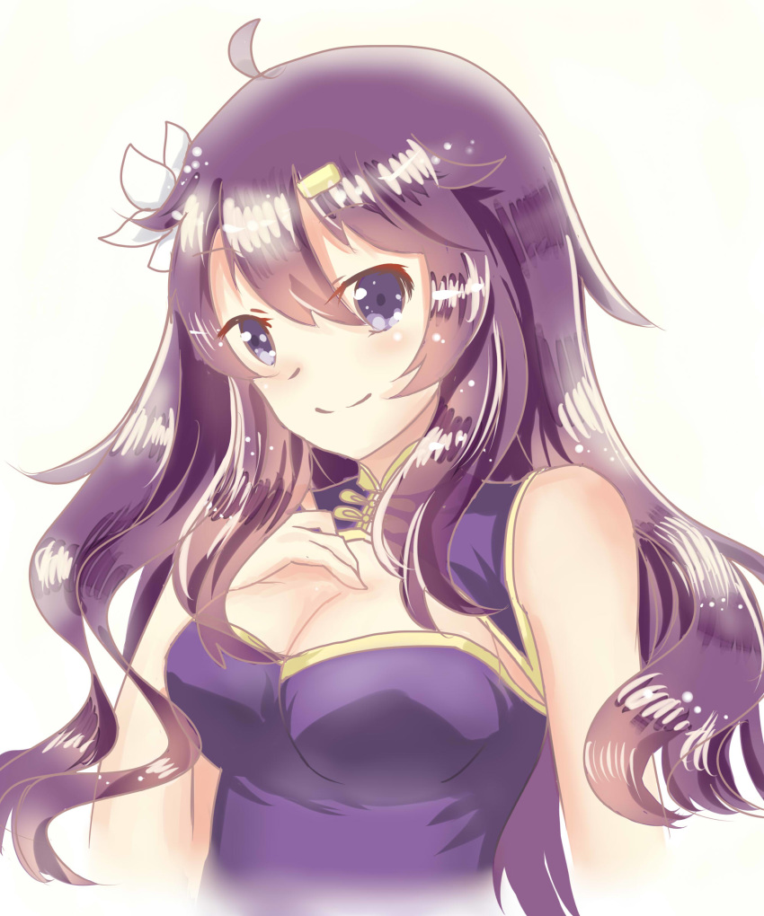 absurdres ahoge blue_eyes breasts china_dress chinese_clothes chinese_commentary cleavage cleavage_cutout clothing_cutout commentary cropped_torso dress female floating_hair hair_ornament hairclip highres long_hair medium_breasts mo_qingxian purple_dress purple_hair simple_background sleeveless sleeveless_dress smile solo upper_body vocaloid vsinger white_background yaduo