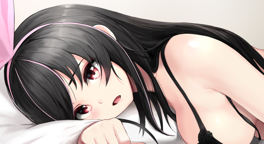 :d bare_shoulders black_ai black_bra black_hair blush bra breasts commentary_request dark_persona female greem_bang grey_background hairband kizuna_ai kizuna_ai_inc. long_hair looking_at_viewer lying medium_breasts multicolored_hair on_side open_mouth photoshop_(medium) pink_hair pink_hairband red_eyes simple_background smile solo streaked_hair underwear upper_body virtual_youtuber