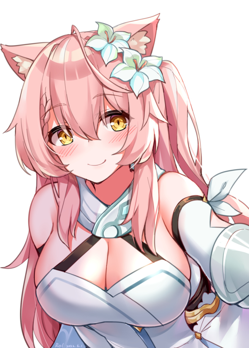 animal_ear_fluff animal_ears blush breasts cat_ears chinese_commentary cleavage commentary_request cosplay dress female flower genshin_impact hair_between_eyes hair_flower hair_ornament highres hiiro_(vtuber) indie_virtual_youtuber large_breasts long_hair looking_at_viewer lumine_(genshin_impact) lumine_(genshin_impact)_(cosplay) one_side_up pink_hair simple_background sleeveless sleeveless_dress smile solo upper_body virtual_youtuber watchdog_rol_(y1104280730) white_background white_dress white_flower yellow_eyes