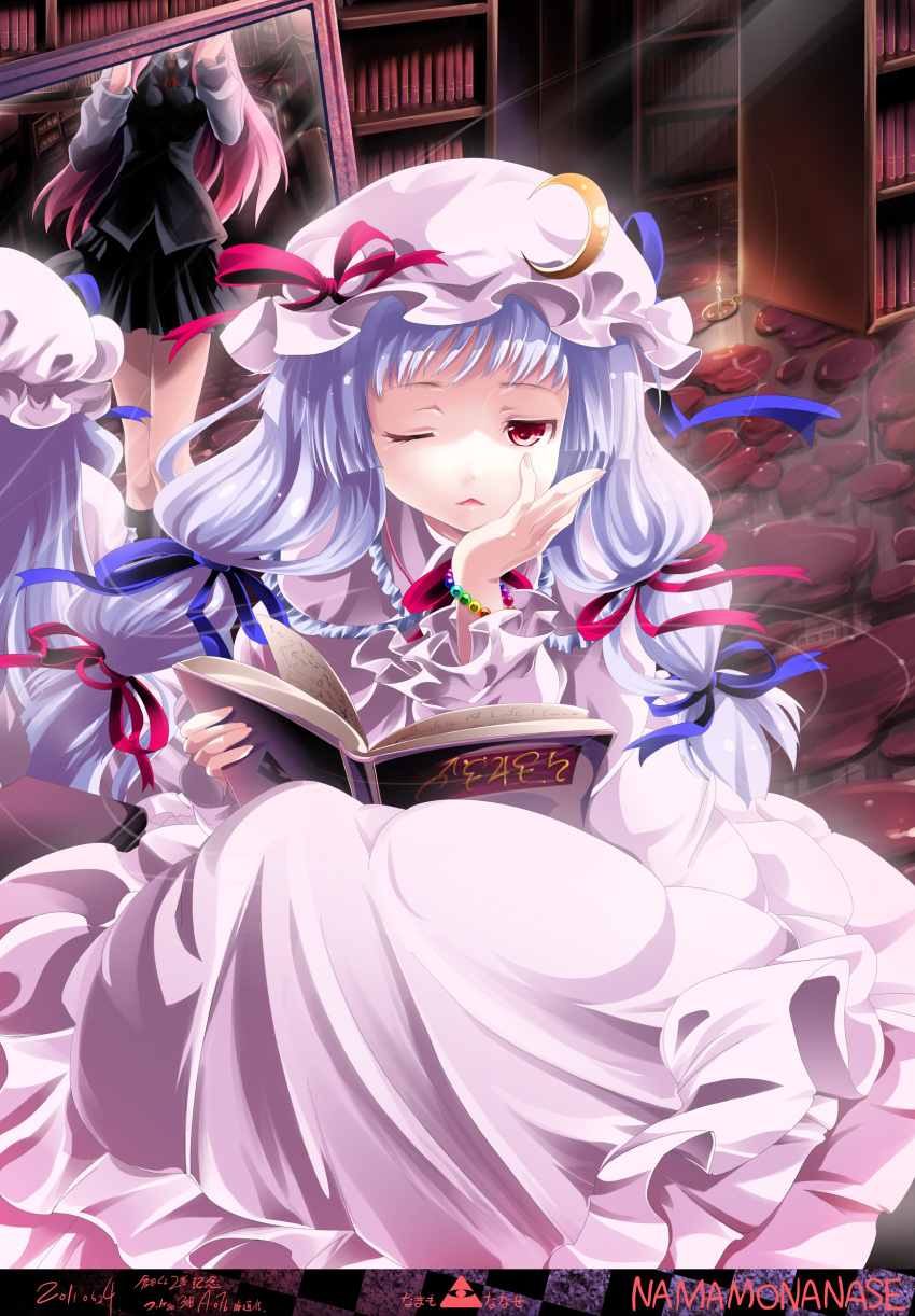 2girls absurdres book bookshelf bow candle commentary_request crescent dress hairbow hat head_rest highres koakuma long_hair mirror multiple_girls namamo_nanase one_eye_closed patchouli_knowledge purple_hair red_eyes reflection touhou wings