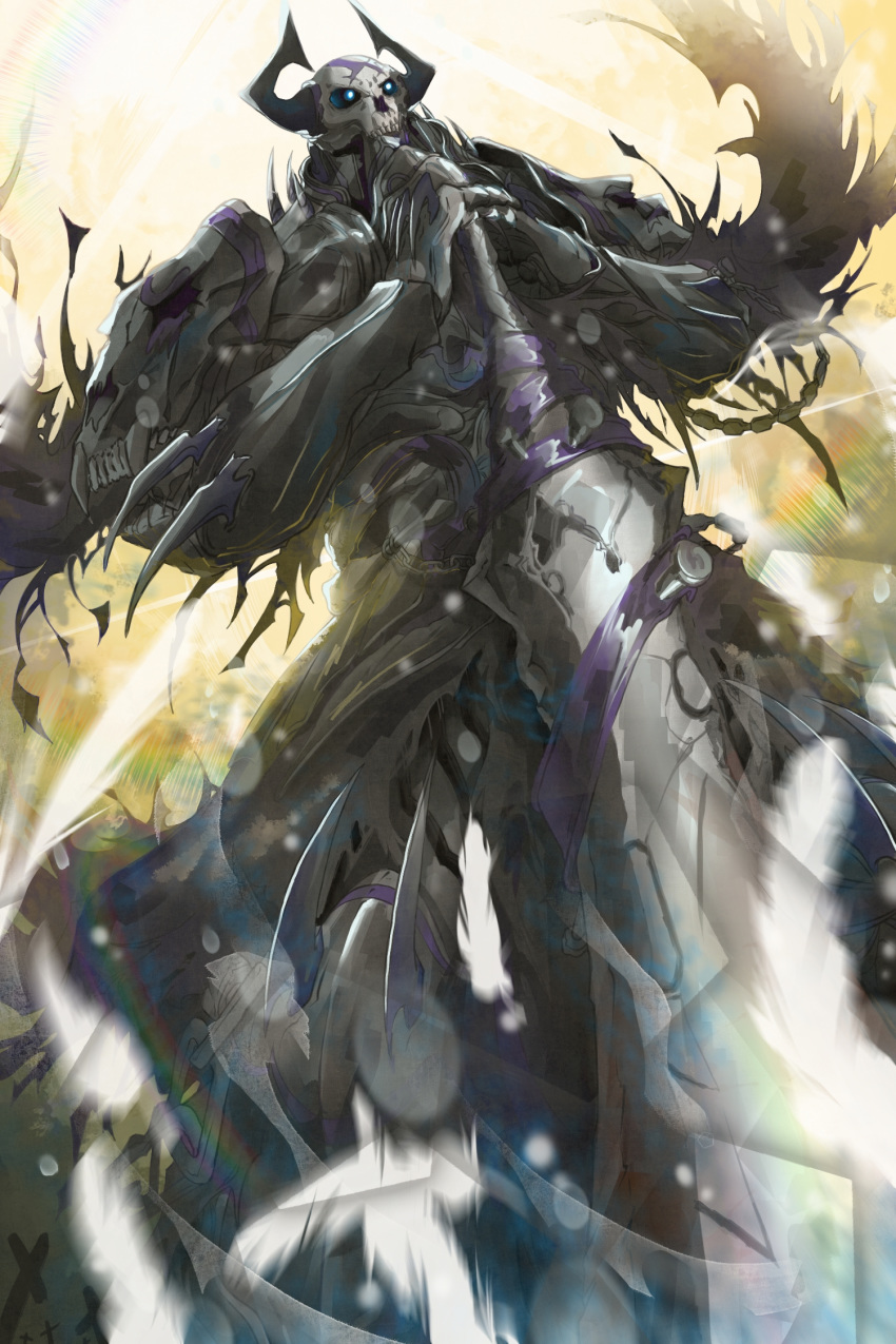 1boy armor black_armor black_horns blue_eyes blue_fire burning commentary_request fate/grand_order fate_(series) feathers fire flaming_eye glowing glowing_eyes highres holding holding_sword holding_weapon horns king_hassan_(fate) korean_commentary male_focus mask ru_251 skull skull_mask solo spikes sword upper_body weapon