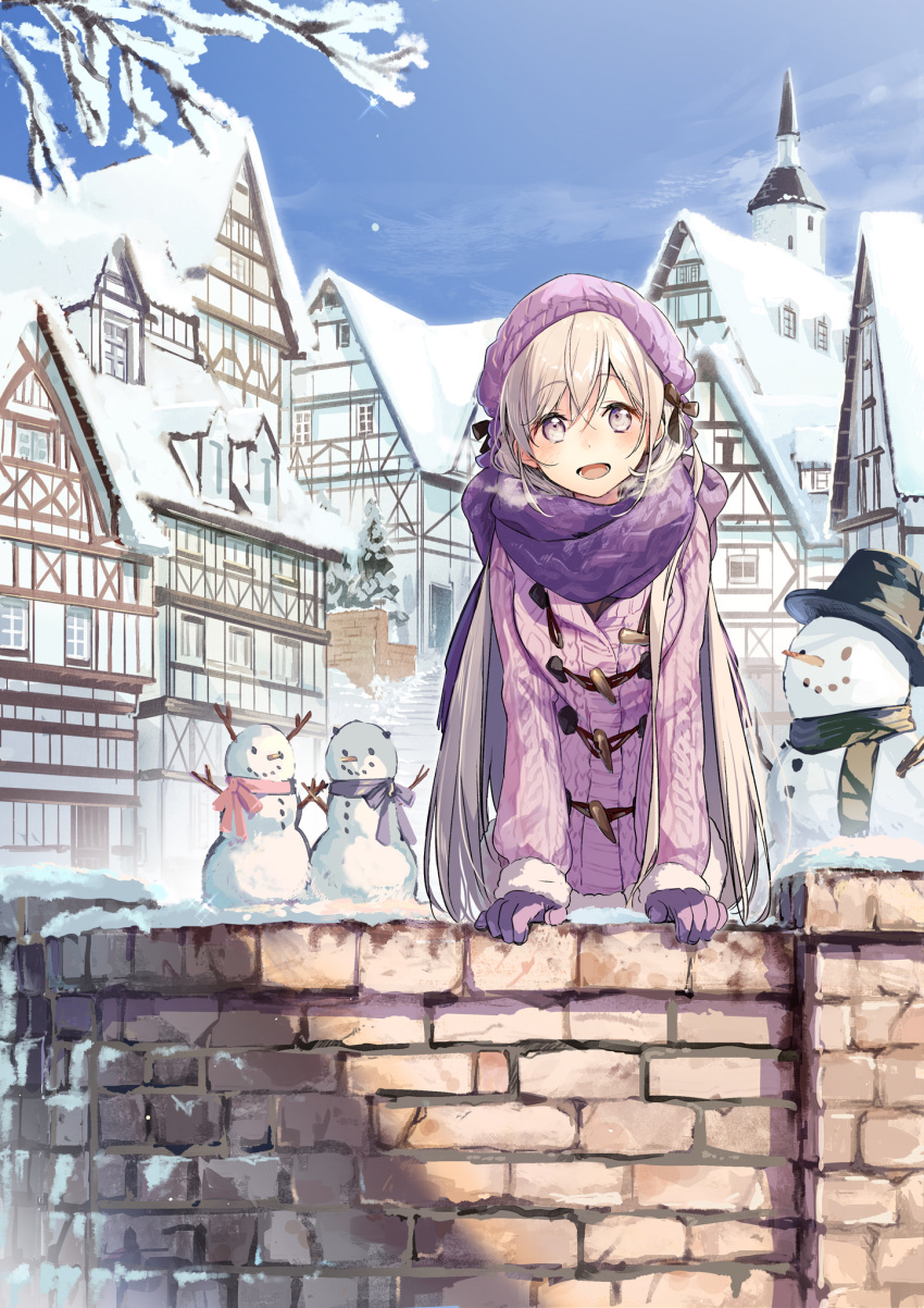 :d arm_support blonde_hair blue_sky breath coat cover_image day female fur-trimmed_sleeves fur_trim gloves hair_between_eyes hat highres kei_(k_tmr) latina_(uchi_no_musume_no_tame_naraba) long_hair long_sleeves looking_at_viewer novel_illustration official_art open_mouth outdoors photoshop_(medium) purple_coat purple_eyes purple_gloves purple_hat purple_scarf road scarf second-party_source sky smile snow snowman solo standing street uchi_no_musume_no_tame_naraba_ore_wa_moshikashitara_maou_mo_taoseru_kamo_shirenai. very_long_hair winter