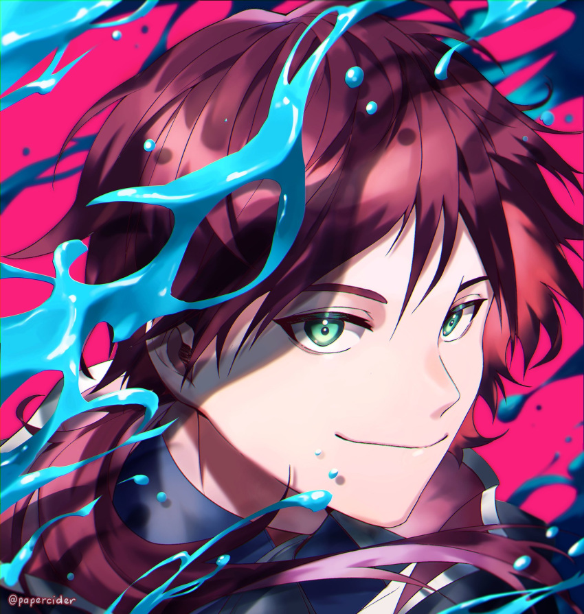 1boy black_shirt english_commentary green_eyes hair_behind_ear highres lauren_iroas lauren_iroas_(1st_costume) looking_at_viewer male_focus medium_hair nijisanji papercider pink_background portrait red_hair shirt smile solo tied_hair twitter_username virtual_youtuber