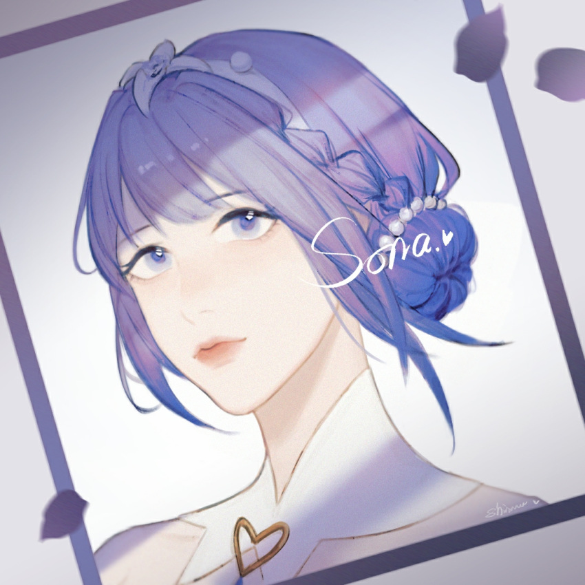 baizhou_lengguang bare_shoulders blue_eyes bride character_name closed_mouth crystal_rose_sona detached_collar double_bun female hair_bun hair_ornament heart league_of_legends looking_up official_alternate_costume petals portrait purple_theme short_hair signature smile sona_(league_of_legends) tiara