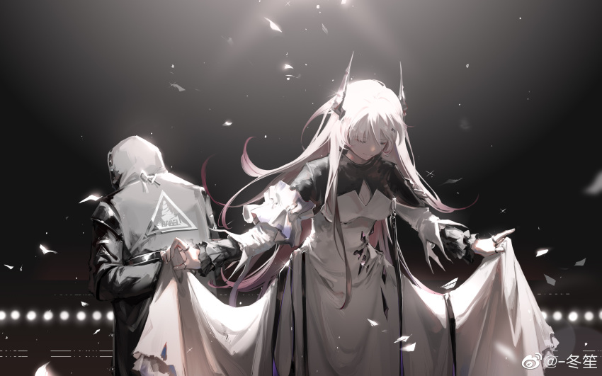 1other absurdres arknights babel_logo_(arknights) bowing chinese_commentary closed_eyes coat commentary_request cowboy_shot curtsey doctor_(arknights) dongsheng dress female from_behind highres hood hooded_coat horns jewelry long_hair long_sleeves pink_hair ring simple_background skirt_hold standing theresa_(arknights) white_dress