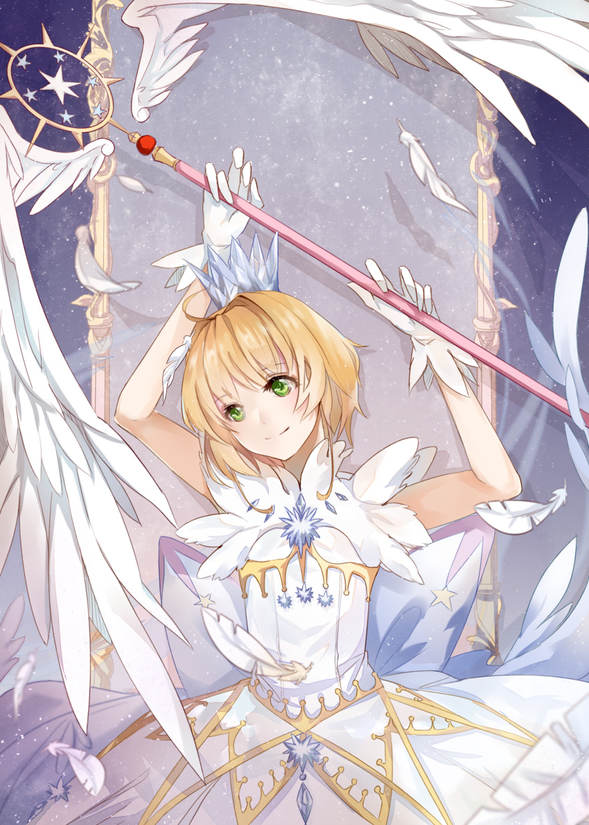 absurdres ahoge arms_up autumnlll blonde_hair cardcaptor_sakura cardcaptor_sakura_clear_card_arc chinese_commentary commentary crown feathered_wings feathers female gloves green_eyes head_tilt highres holding holding_staff kinomoto_sakura kinomoto_sakura_(crystal_feather_dress) magical_girl mini_crown short_hair_with_long_locks sidelocks sleeveless smile solo staff white_feathers white_gloves white_wings wings yume_no_tsue