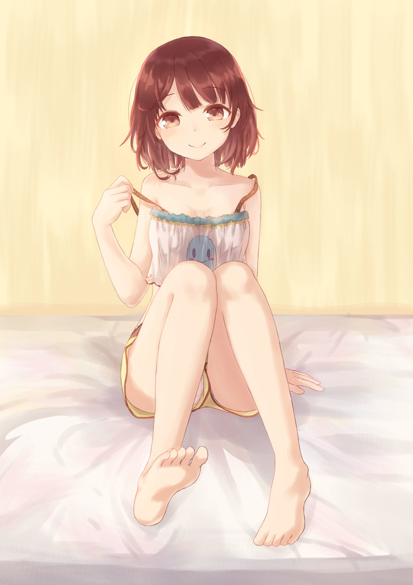 atelier_(series) atelier_sophie bad_id bad_pixiv_id barefoot blush_stickers breasts brown_eyes brown_hair camisole character_print cleavage closed_mouth collarbone feet female full_body head_tilt highres knees_together_feet_apart looking_at_viewer maka_neko medium_breasts panties panties_under_shorts panty_peek puni_(atelier) shorts sitting smile solid_oval_eyes solo sophie_neuenmuller strap_pull underwear upshorts white_panties yellow_shorts