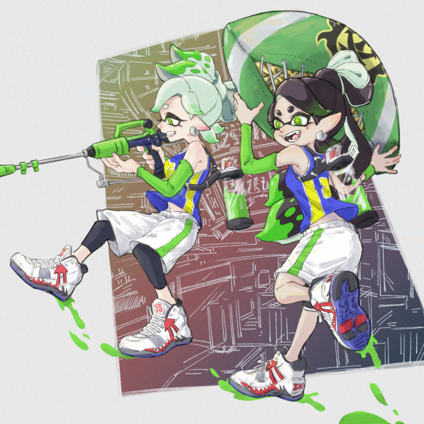 2girls alternate_costume alternate_eye_color alternate_hairstyle arm_warmers bare_shoulders black_hair black_leggings blue_shirt breasts callie_(splatoon) commentary_request cross-shaped_pupils earrings fangs full_body gradient_hair green_arm_warmers green_eyes green_hair green_wristband grey_hair grin hero_charger_(splatoon) highres holding holding_weapon hoop_earrings ichi27ichi ink_tank_(splatoon) inkling jersey jewelry leggings leggings_under_shorts long_hair marie_(splatoon) midriff mole mole_under_eye multicolored_hair multiple_girls navel open_mouth oversized_object pointy_ears shirt shoes short_hair shorts sleeveless sleeveless_shirt smile sneakers splatoon_(series) standing standing_on_one_leg swept_bangs symbol-shaped_pupils tentacle_hair two-tone_hair weapon white_footwear white_shorts wristband yellow_pupils