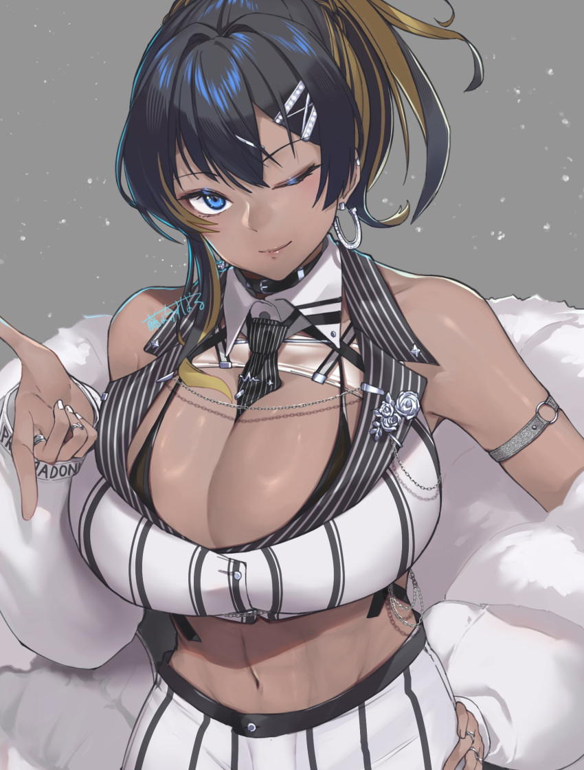 between_breasts black_hair blonde_hair blue_eyes breasts cleavage dark-skinned_female dark_skin female fujisaki_subaru goddess_of_victory:_nikke hand_on_own_hip highres horseshoe_earrings jewelry large_breasts multicolored_hair navel necktie necktie_between_breasts noise_(classic_diva)_(nikke) noise_(nikke) one_eye_closed ring simple_background solo stomach striped_clothes vertical-striped_clothes vertical-striped_necktie white_nails