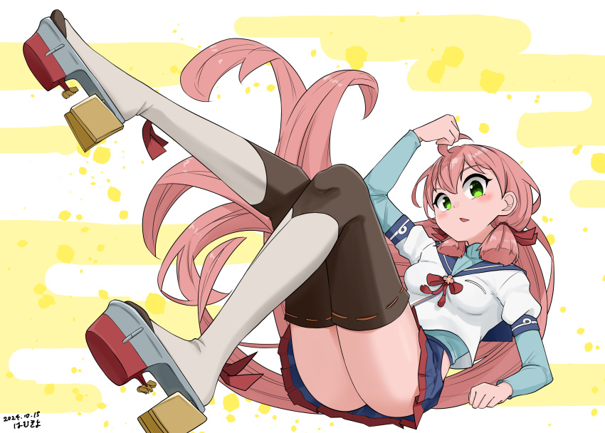 absurdres ahoge akashi_(kancolle) artist_name blue_sailor_collar blue_skirt blunt_tresses brown_thighhighs dated female full_body green_eyes hair_ribbon hamukiyo highres hip_vent kantai_collection layered_sleeves long_hair long_sleeves pink_hair pleated_skirt ribbon sailor_collar school_uniform serafuku shirt short_over_long_sleeves short_sleeves skirt solo thighhighs tress_ribbon white_shirt yellow_background