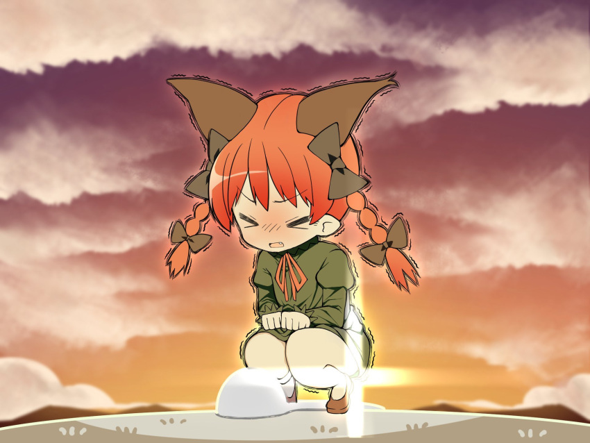 >_< animal_ears bare_legs braid cat_ears chibi closed_eyes cloud cloudy_sky constipation diffraction_spikes female highres kaenbyou_rin oerba_yun_fang orange_sky red_hair sky solo squat_toilet squatting sunset touhou trembling twilight twin_braids zuttokodomo