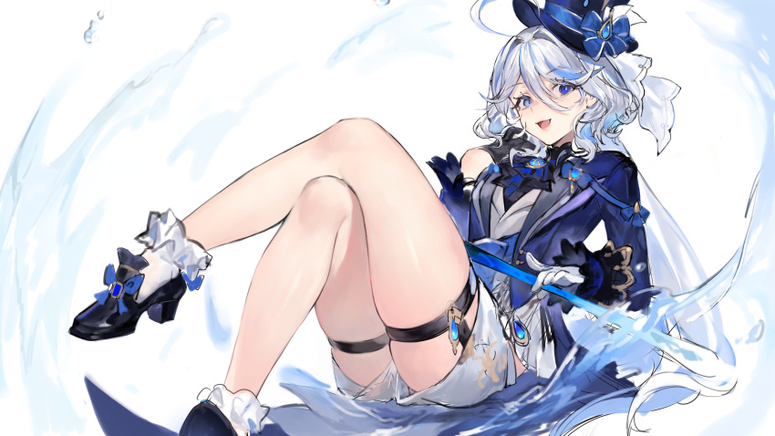 absurdres ahoge black_footwear blue_eyes blue_hat blue_jacket commentary_request female furina_(genshin_impact) genshin_impact hat high_heels highres jacket long_hair looking_at_viewer shorts simple_background smile socks solo thigh_strap thighs top_hat very_long_hair white_background white_hair white_shorts white_socks xiangchizhubijin