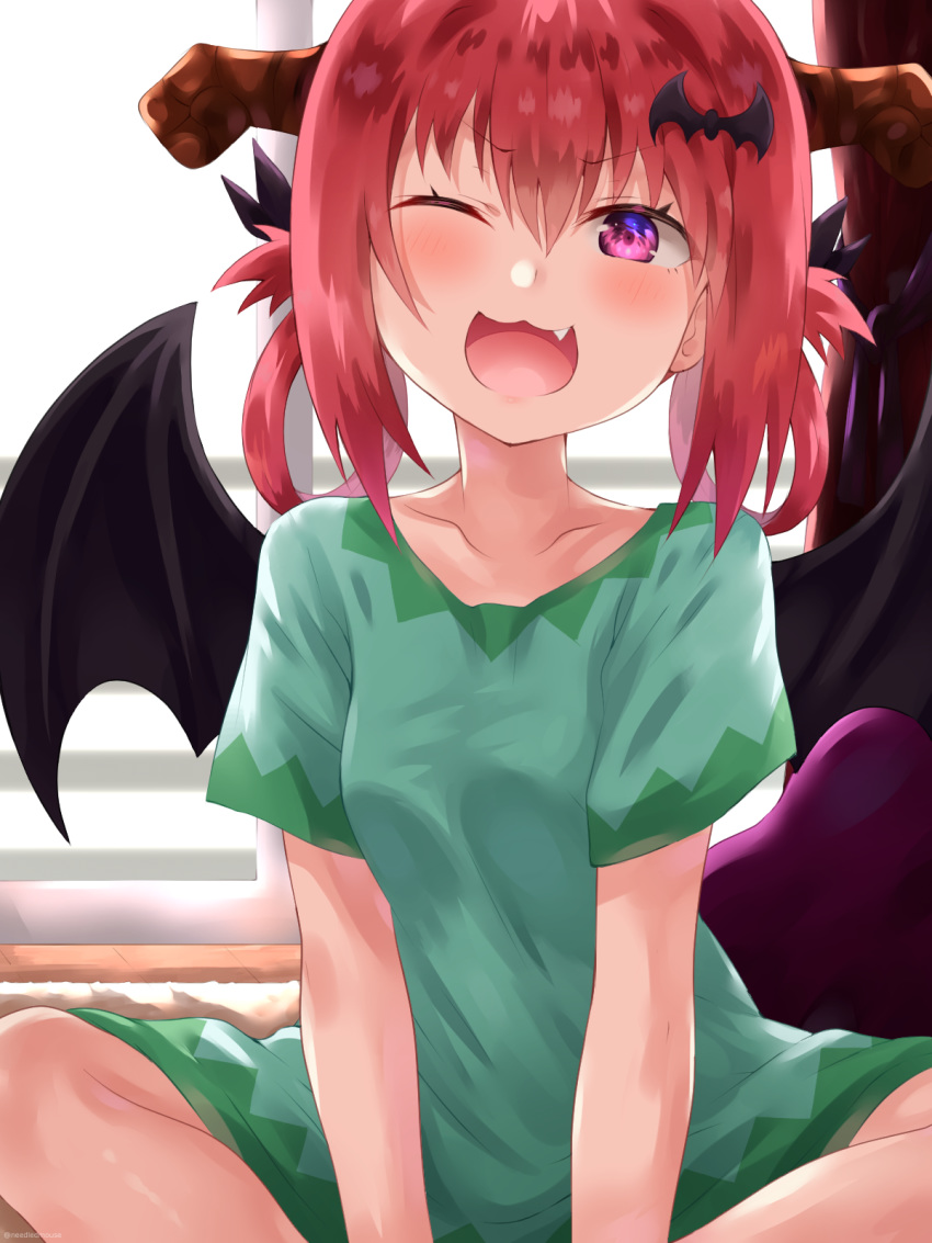 :3 ;d bat_hair_ornament blush collarbone commentary curtains day demon_horns demon_wings english_commentary female gabriel_dropout green_shirt hair_between_eyes hair_ornament head_tilt highres horns indoors looking_at_viewer needledmouse oerba_yun_fang one_eye_closed open_mouth pink_eyes red_hair satanichia_kurumizawa_mcdowell shirt short_sleeves sitting smile solo v-shaped_eyebrows window wings