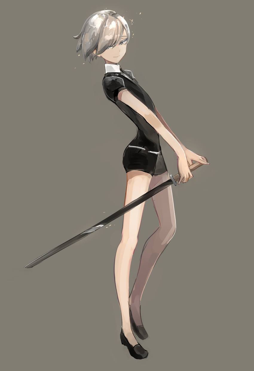 1other absurdres androgynous arched_back black_footwear black_shirt black_shorts closed_mouth collared_shirt commentary_request flats from_side full_body gem_uniform_(houseki_no_kuni) goshenite_(houseki_no_kuni) grey_background grey_eyes grey_hair hair_over_one_eye highres holding holding_sword holding_weapon houseki_no_kuni light_smile long_legs looking_at_viewer musshu_(omu001) other_focus shirt short_hair short_sleeves shorts simple_background smile solo sword tsurime weapon white_hair white_shirt wing_collar