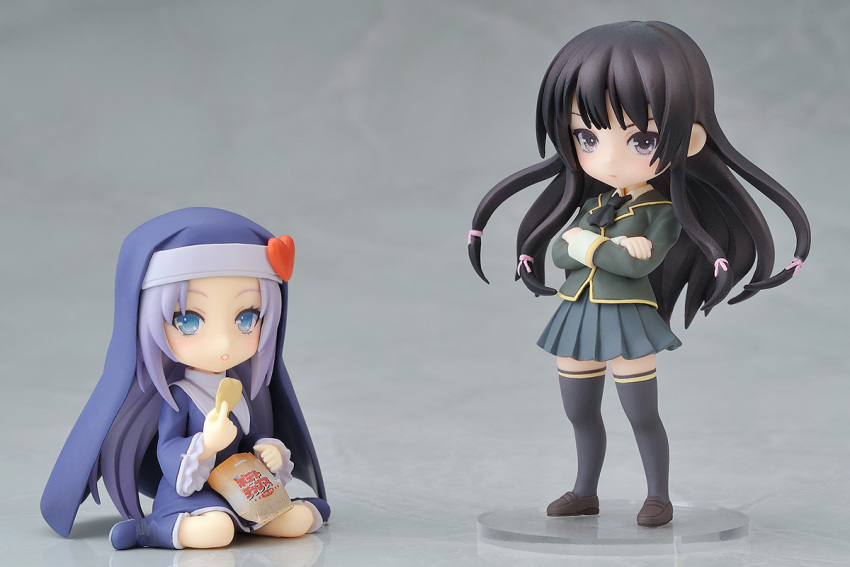 2girls black_hair blue_eyes boku_wa_tomodachi_ga_sukunai boots brown_shoes chips crossed_arms female figure food heart mikazuki_yozora multiple_girls necktie nendoroid photo pleated_skirt purple_hair shoes sitting skirt standing takayama_maria thighhighs uniform