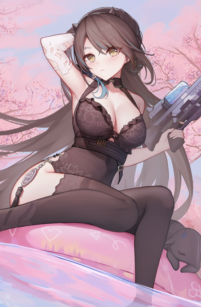 absurdres afloat air_mattress arknights arm_up armpits blacknight_(arknights) blacknight_(summer_flowers)_(arknights) blush breasts brown_hair brown_swimsuit brown_thighhighs casual_one-piece_swimsuit cherry_blossoms cleavage closed_mouth creature cyanide-whale elbow_gloves female gloves hand_in_own_hair highres holding holding_water_gun horns large_breasts long_hair looking_at_viewer mole mole_above_eye mole_on_breast official_alternate_costume one-piece_swimsuit single_glove sitting soaking_feet solo swimsuit tassel thighhighs v-shaped_eyebrows very_long_hair water water_gun white_gloves yellow_eyes