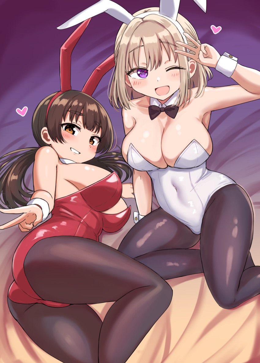 2girls ;d animal_ear_hairband animal_ears arm_support black_bow black_bowtie blush bow bowtie breasts brown_hair commentary_request covered_navel detached_collar fake_animal_ears grin hairband heart highres large_breasts leotard light_brown_hair long_hair looking_at_viewer lying multiple_girls on_side one_eye_closed open_mouth orange_eyes original pantyhose playboy_bunny purple_eyes rabbit_ear_hairband rabbit_ears red_hairband red_leotard senshiya short_hair smile twintails v w_over_eye white_hair white_leotard wrist_cuffs