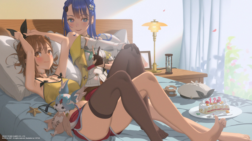 2girls ai-chan_(playstation) arms_up atelier_(series) atelier_ryza atelier_ryza_2 bare_shoulders barefoot bed bedroom black_thighhighs blue_hair breasts brown_eyes brown_hair cake cleavage copyright_notice cosplay costume_switch creature crossover curtains dolphin_shorts fi_(atelier) food fork hat highres hourglass indoors jacket jewelry key key_necklace lamp long_hair looking_at_viewer lying medium_breasts multiple_girls necklace official_alternate_costume official_art on_back on_bed pillow plate red_shorts reisalin_stout reisalin_stout_(cosplay) shirt short_hair shorts single_barefoot single_thighhigh smile soles sony star_(symbol) thighhighs unworn_hat unworn_headwear unworn_jewelry unworn_necklace v vofan white_shirt yellow_jacket