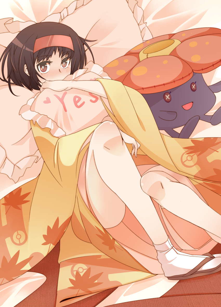 bad_anatomy bad_leg bed_sheet black_hair blush brown_eyes commentary_request erika_(pokemon) female hairband highres hugging_object japanese_clothes kimono leaf_print looking_at_viewer lying pillow pillow_hug pokemon pokemon_(creature) pokemon_hgss sandals short_hair stuffed_toy tabi total9 vileplume yes yes-no_pillow