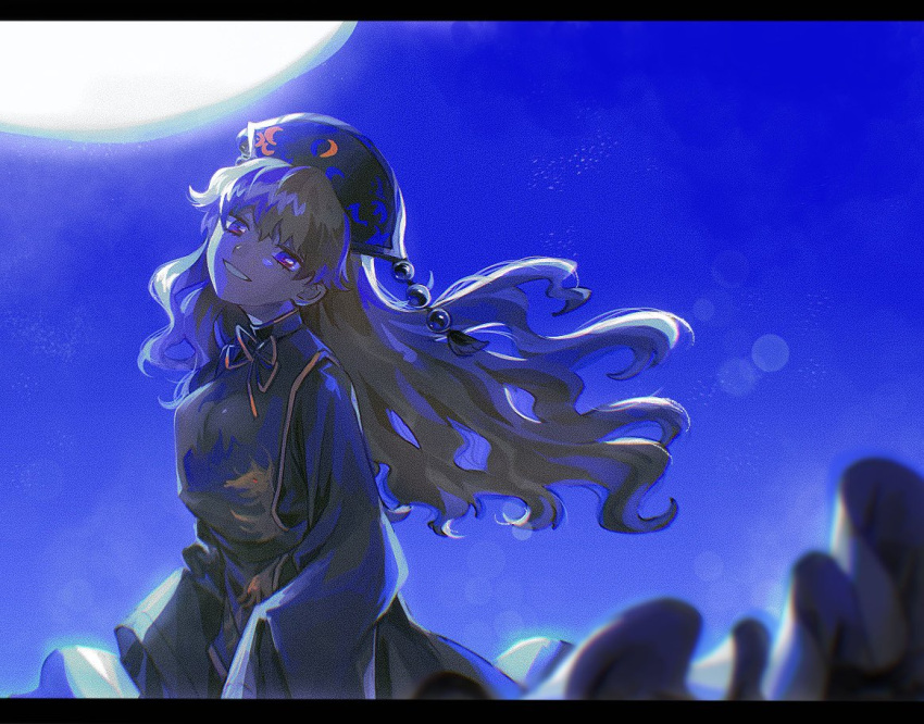 belt black_belt black_border black_dress black_hat blonde_hair border bow bowtie breasts brown_vest chinese_clothes closed_mouth crescent dress female hair_between_eyes hat junko_(touhou) kuzumiya_yuyu letterboxed light long_hair long_sleeves looking_at_viewer medium_breasts moon moonlight night night_sky pom_pom_(clothes) red_eyes shadow sky smile solo tabard teeth touhou vest wide_sleeves yellow_bow yellow_bowtie