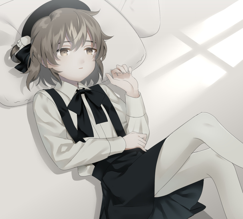 arm_across_waist beret black_bow black_hat black_ribbon black_skirt bow brown_eyes brown_hair commentary_request female hand_up hat hatoba_tsugu highres knees_up long_sleeves looking_at_viewer lying on_back on_bed pantyhose pillow ribbon satsukinapo shadow short_hair skirt solo suspender_skirt suspenders tsugu_(vtuber) virtual_youtuber white_pantyhose