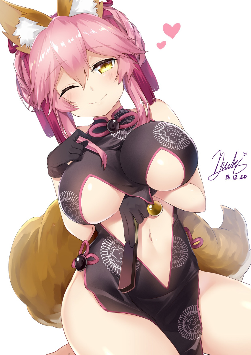 animal_ear_fluff animal_ears bare_shoulders black_dress black_gloves blush breasts china_dress chinese_clothes cleavage closed_mouth commentary_request dress fate/grand_order fate_(series) female folding_fan fox_ears fox_girl fox_tail gloves hair_between_eyes hair_ribbon hand_fan heart highres koyanskaya_(chinese_lostbelt_outfit)_(fate) koyanskaya_(fate) large_breasts looking_at_viewer navel one_eye_closed pink_hair pink_ribbon revision ribbon side_slit simple_background smile solo subaru_(794829485) tail tamamo_(fate) tamamo_no_mae_(fate/extra) upper_body white_background yellow_eyes