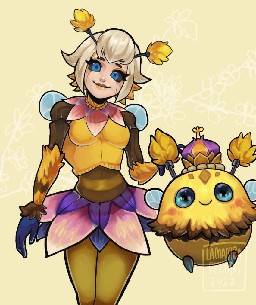 animal antennae artist_name bad_id bad_twitter_id ball bee black_sclera blonde_hair blue_eyes breasts brown_background bug colored_sclera commentary_request cowboy_shot crown female gloves green_eyes highres lamambapeluda league_of_legends looking_at_viewer medium_breasts orbeeanna orianna_(league_of_legends) pantyhose short_hair smile wings yellow_legwear