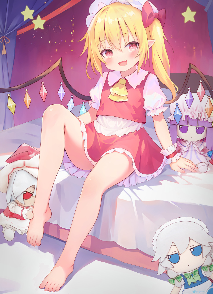 :d absurdres arm_support ascot bad_id bad_pixiv_id bare_legs barefoot blonde_hair bow crystal feet female flandre_scarlet flat_chest full_body fumo_(doll) hairbow hat highres izayoi_sakuya knee_up legs looking_at_viewer mob_cap oerba_yun_fang on_bed one_side_up open_mouth patchouli_knowledge pink_eyes pointy_ears red_bow red_skirt red_vest remilia_scarlet short_hair sitting skin_fang skirt skirt_set smile solo star_(symbol) toenails toes touhou vest wings wrist_cuffs yellow_ascot youyueyue