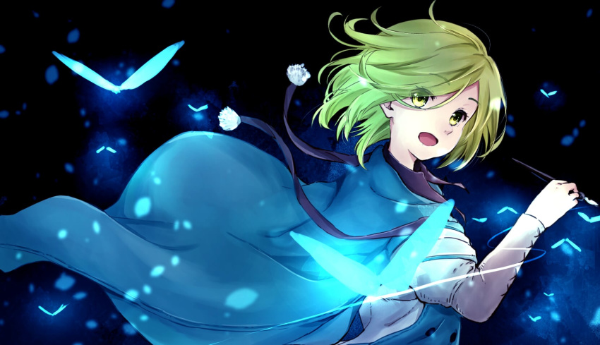 black_background blue_butterfly bug butterfly cape coco_(tongari_boushi_no_atelier) commentary female from_side green_eyes green_hair haru_(re_ilust) highres holding holding_pen long_sleeves looking_at_viewer no_headwear open_mouth pen qifrey's_atelier_apprentice_uniform short_hair smile solo tongari_boushi_no_atelier upper_body