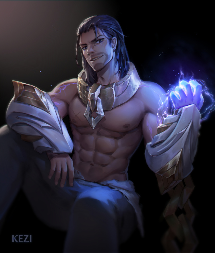 1boy abs bare_pectorals bare_shoulders black_hair blue_eyes chains highres kezi league_of_legends looking_at_viewer male_focus muscular muscular_male navel nipples pectorals photoshop_(medium) simple_background smile solo sylas_(league_of_legends)