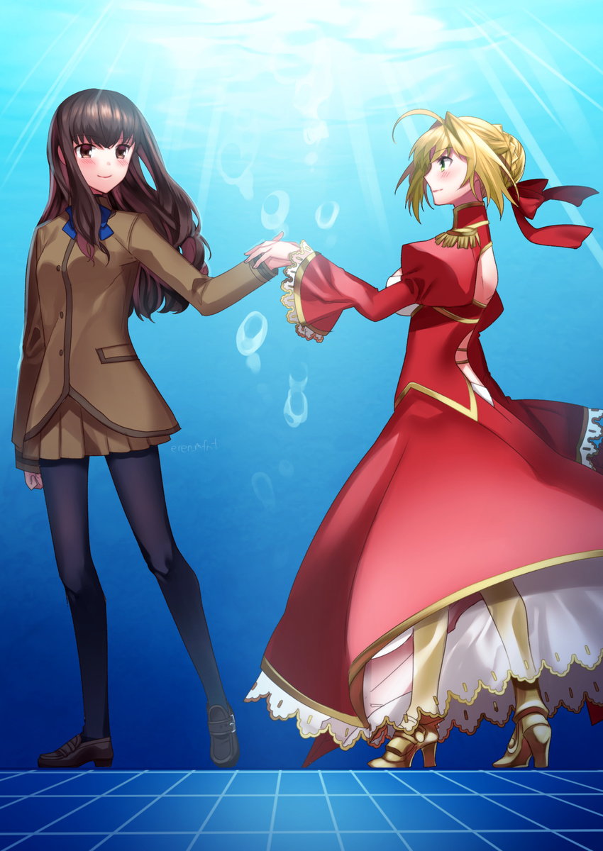 2girls air_bubble armor back_cutout bad_id bad_pixiv_id black_footwear black_pantyhose blonde_hair blush brown_eyes brown_hair brown_shirt brown_skirt bubble clothing_cutout commentary_request dress fate/extra fate_(series) green_eyes hair_ribbon high_heels highres holding_hands kishinami_hakuno_(female) long_hair long_sleeves looking_at_another multiple_girls nero_claudius_(fate) nero_claudius_(fate/extra) pantyhose pauldrons red_ribbon ribbon sentaku_nori shirt shoulder_armor skirt skirt_set smile underwater wide_sleeves yuri