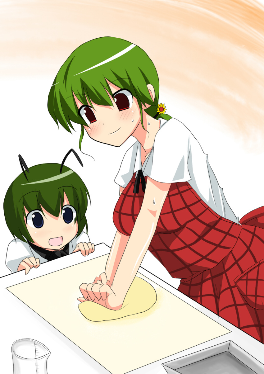 2girls alternate_hairstyle antennae commentary_request cooking dough green_hair highres kazami_yuuka kitchen lolicon morino_harifu multiple_girls ponytail sweat touhou wriggle_nightbug