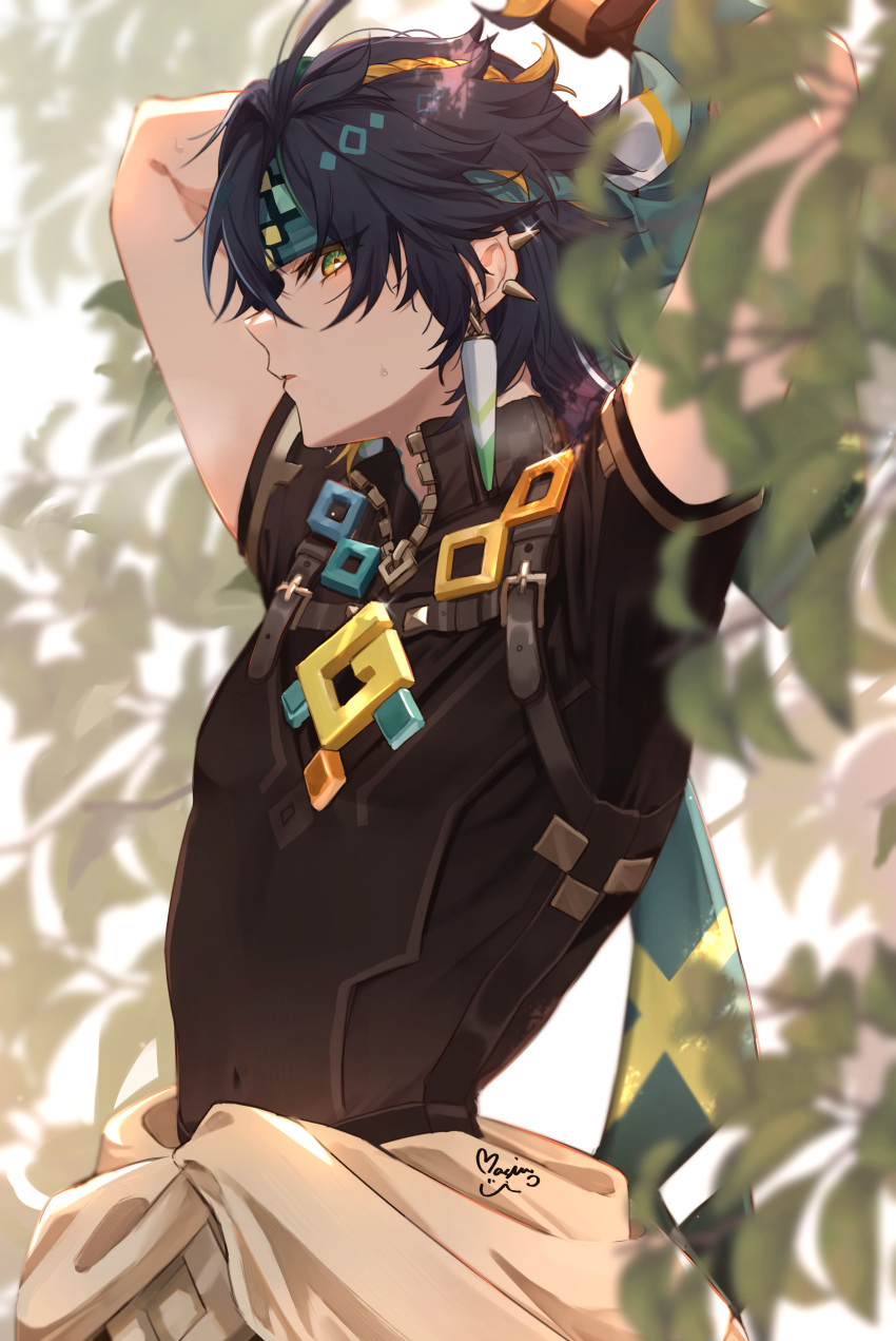 1boy absurdres arms_up black_hair black_shirt earrings genshin_impact green_eyes green_hair green_headband hair_between_eyes headband highres jewelry kinich_(genshin_impact) male_focus mashiro_io multicolored_hair open_mouth shirt solo spiked_ear_piercing