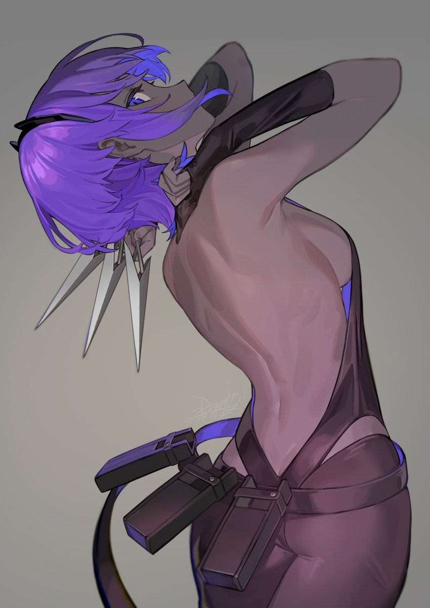 ass back backless_outfit bare_shoulders black_gloves black_hairband black_leotard blush breasts dark-skinned_female dark_skin fate/grand_order fate_(series) female fingerless_gloves gloves hairband hassan_of_serenity_(fate) highres kunai leggings leotard looking_at_viewer medium_breasts nao_(syn_eaa) purple_eyes purple_hair short_hair sideboob solo very_dark_skin weapon