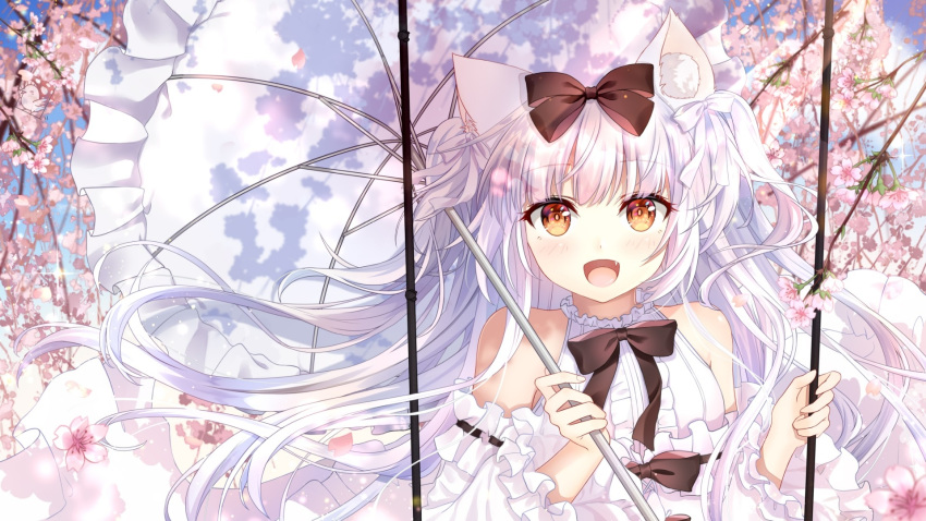 animal_ears azur_lane bare_shoulders black_bow blue_sky blush bow cat_ears center_frills cherry_blossoms cloud dress dress_bow female frilled_dress frilled_umbrella frills hair_ornament hairbow hei_kuang_jun highres holding holding_umbrella long_hair looking_at_viewer off-shoulder_dress off_shoulder official_alternate_costume open_mouth outdoors parasol sky sleeveless sleeveless_dress smile solo tree two_side_up umbrella white_bow white_dress white_hair white_umbrella yukikaze_(azur_lane) yukikaze_(sovereign_of_the_swing)_(azur_lane)