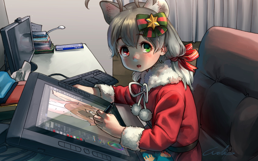 alternate_costume animal_ears antlers bow bowtie brown_hair christmas commentary_request deer_ears deer_girl drawing extra_ears female fur_trim green_bow green_eyes grey_hair hairbow heterochromia highres horns kemono_friends long_sleeves looking_at_viewer multicolored_hair red_eyes red_shirt reindeer_(kemono_friends) reindeer_antlers santa_costume shirt sitting solo stylus tablet_pc twintails welt_(kinsei_koutenkyoku) white_bow white_bowtie white_fur