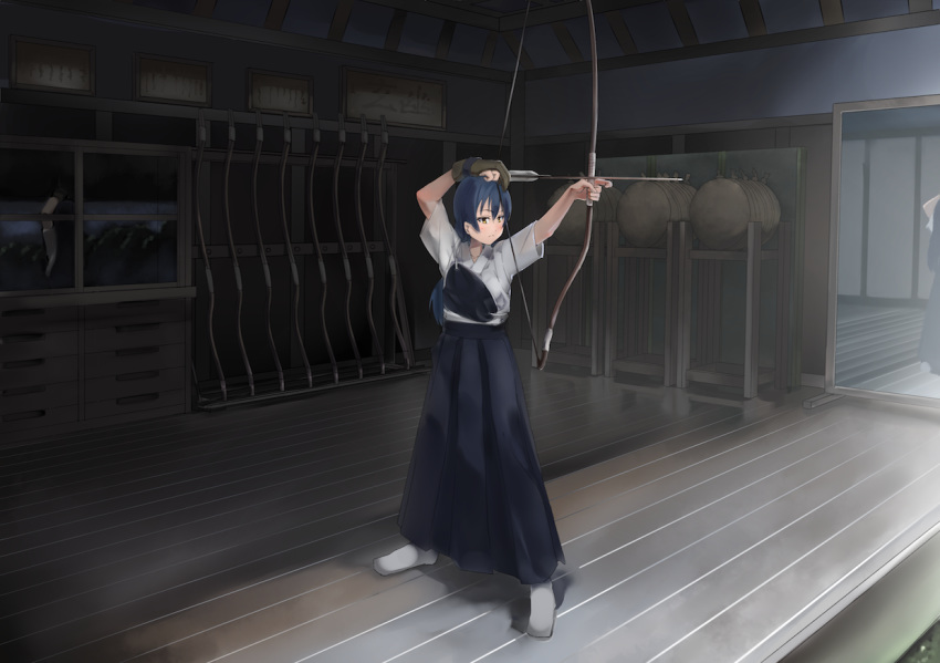 aiming ajapar archery archery_dojo arms_up arrow_(projectile) blue_hair bow_(weapon) closed_mouth commentary_request drawing_bow female gloves hair_between_eyes hakama hakama_skirt holding holding_arrow holding_bow_(weapon) holding_weapon japanese_clothes kyuudou long_hair love_live! love_live!_school_idol_project muneate outstretched_arm partially_fingerless_gloves single_glove skirt solo_focus sonoda_umi standing weapon yellow_eyes yugake yumi_(bow)