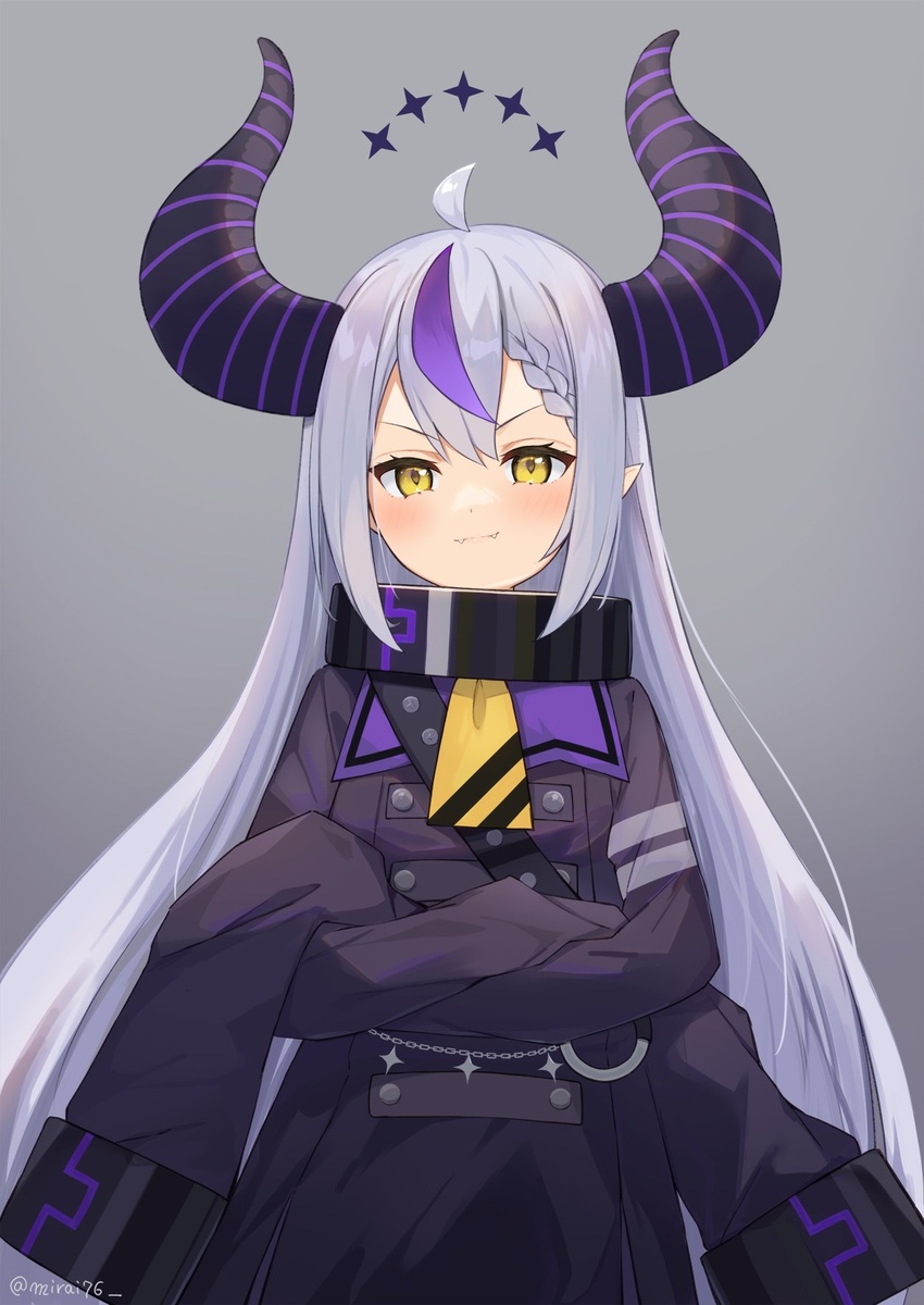 ahoge ascot black_dress blush braid closed_mouth collar commentary crossed_arms demon_horns dress fangs fangs_out female grey_hair highres hololive horns la+_darknesss la+_darknesss_(1st_costume) long_hair long_sleeves looking_at_viewer metal_collar mirai_(mirai76_) multicolored_hair purple_hair sleeves_past_fingers sleeves_past_wrists solo streaked_hair striped_horns symbol-only_commentary twitter_username v-shaped_eyebrows very_long_hair virtual_youtuber yellow_ascot yellow_eyes